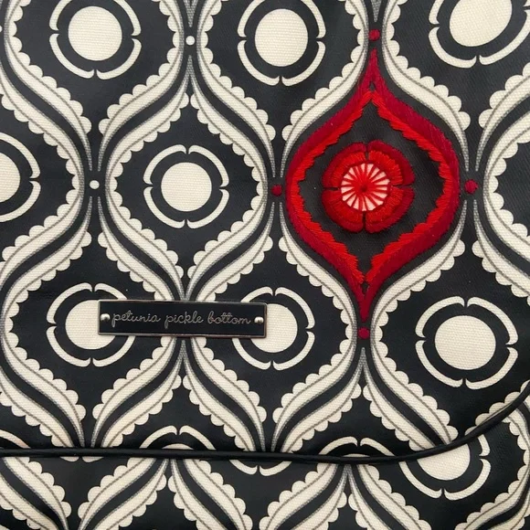 Petunia Pickle Bottom Black and Cream Crossbody Bag - Picture 2 of 14